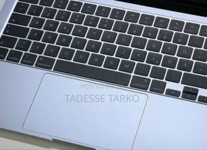 New Laptop Apple MacBook Air 2025 M4 13-inch 16GB Apple M4 SSD 256GB