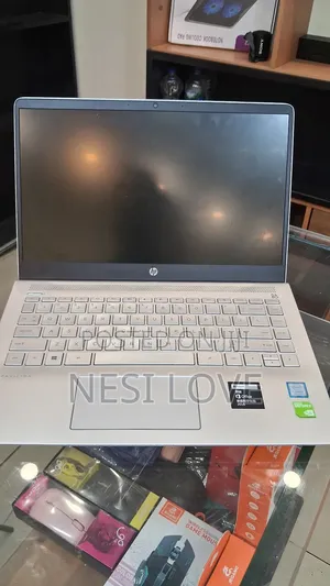 New Laptop HP Pavilion 14 16GB Intel Core i7 SSD 512GB