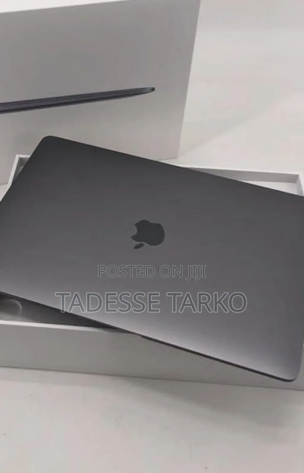 New Laptop Apple MacBook Air 2020 M1 16GB Apple M1 SSD 256GB