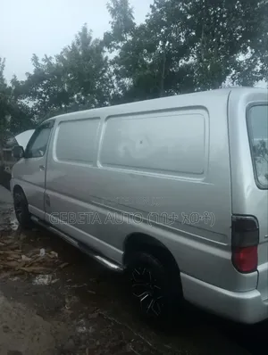 Toyota HiAce 2008