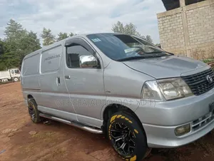 Toyota HiAce 2008