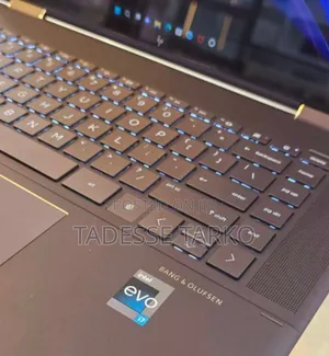 New Laptop HP Spectre 16GB Intel Core i7 SSD 1T