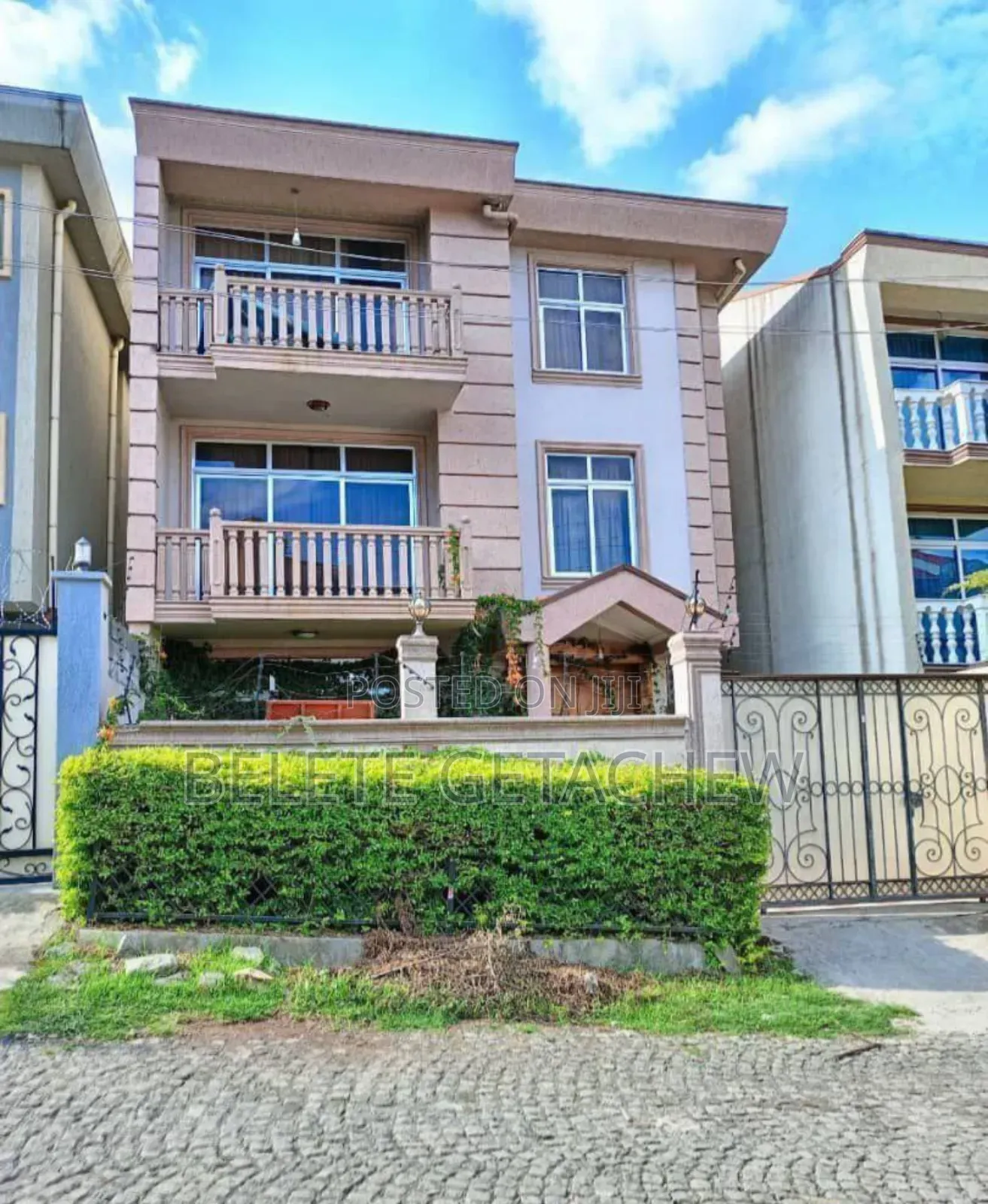 7bdrm House in Semit, G+2 Luxury, Bole for sale
