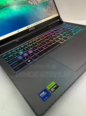 New Laptop MSI Vector 16 HX AI A2XWIG 32GB Intel Core Ultra 7 SSD 512GB