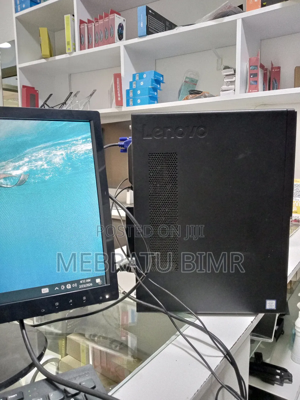 New Desktop Computer Lenovo ThinkCentre 24 4GB Intel Core i3 HDD 500GB