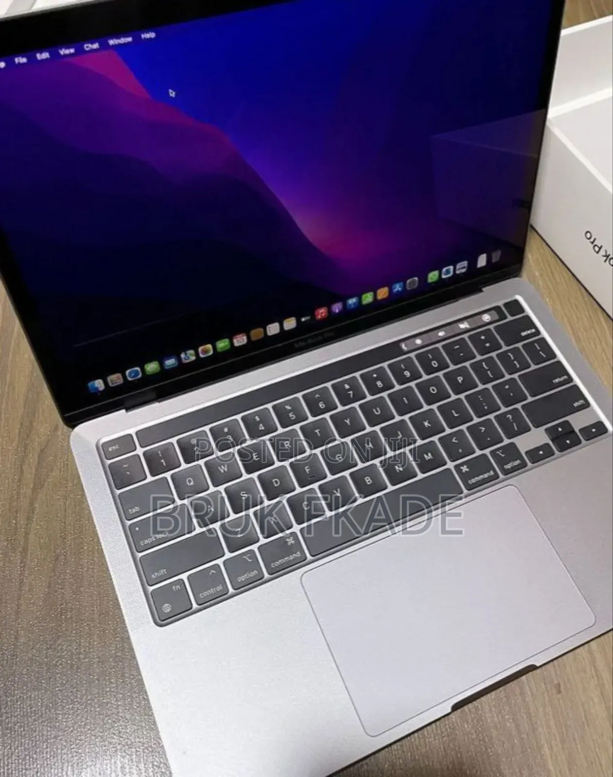 New Laptop Apple MacBook Air 2020 M1 16GB Apple M1 SSD 256GB