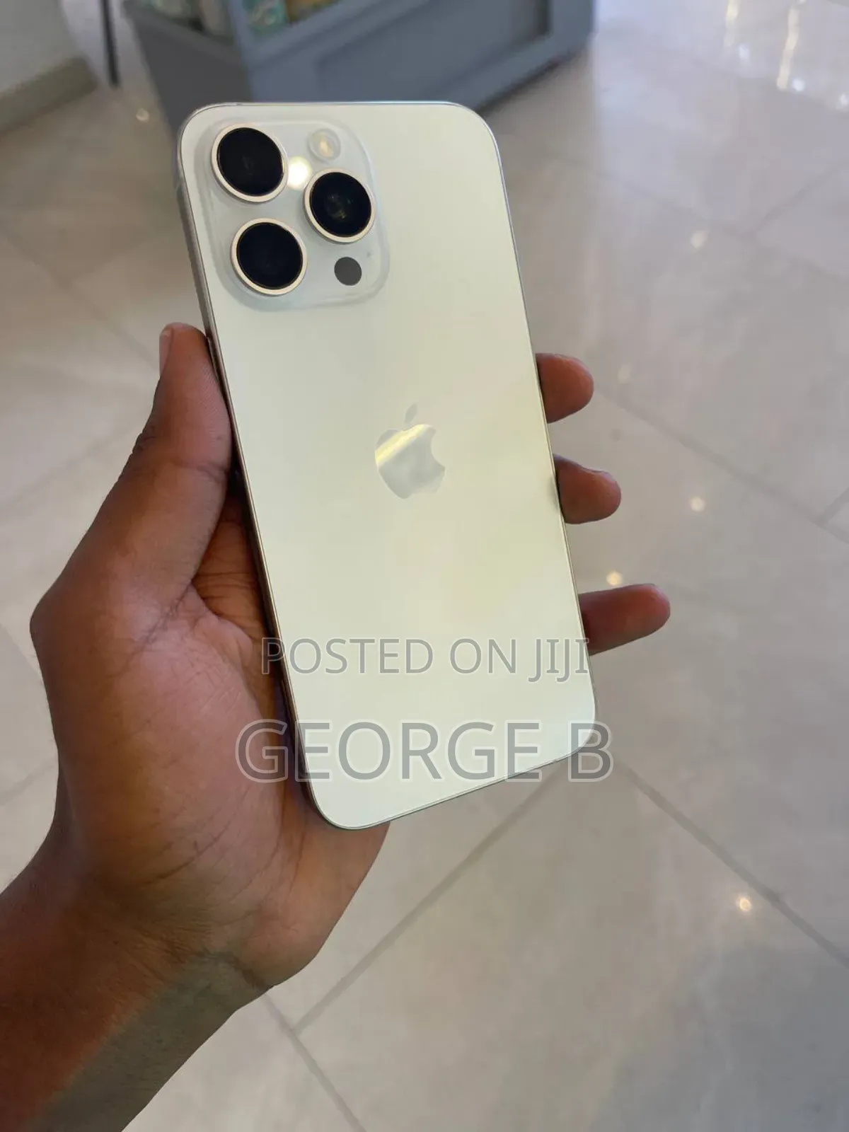 Apple iPhone 15 Pro Max 256 GB White