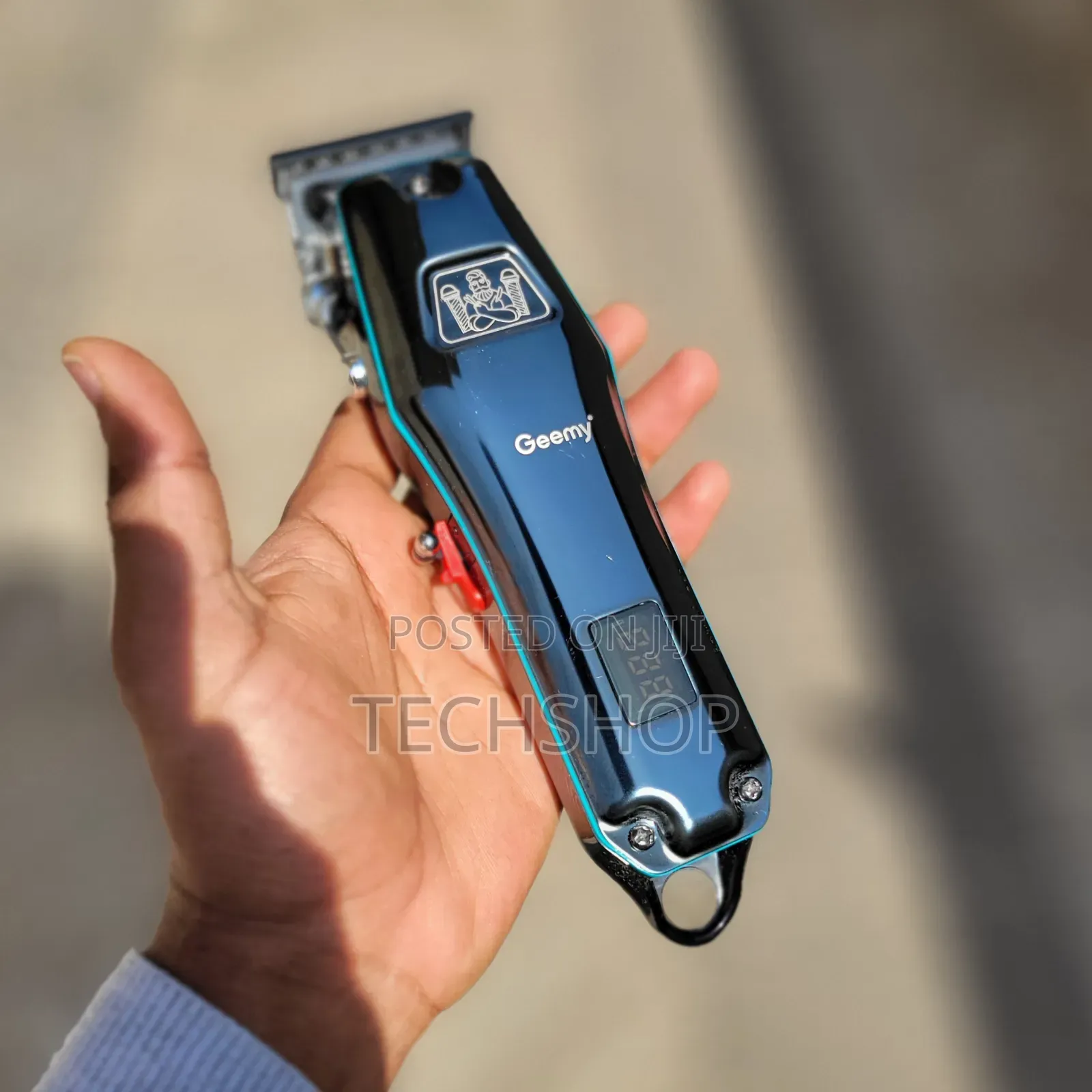 Geemy Gm-6680 Rechargeable Hair Clipper: