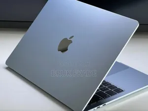 New Laptop Apple MacBook Air 2025 M4 15-inch 16GB Apple M4 SSD 256GB