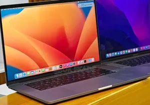 New Laptop Apple MacBook Pro 2019 16GB Intel Core i7 SSD 512GB