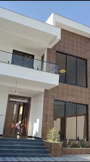 7bdrm House in Bole for sale