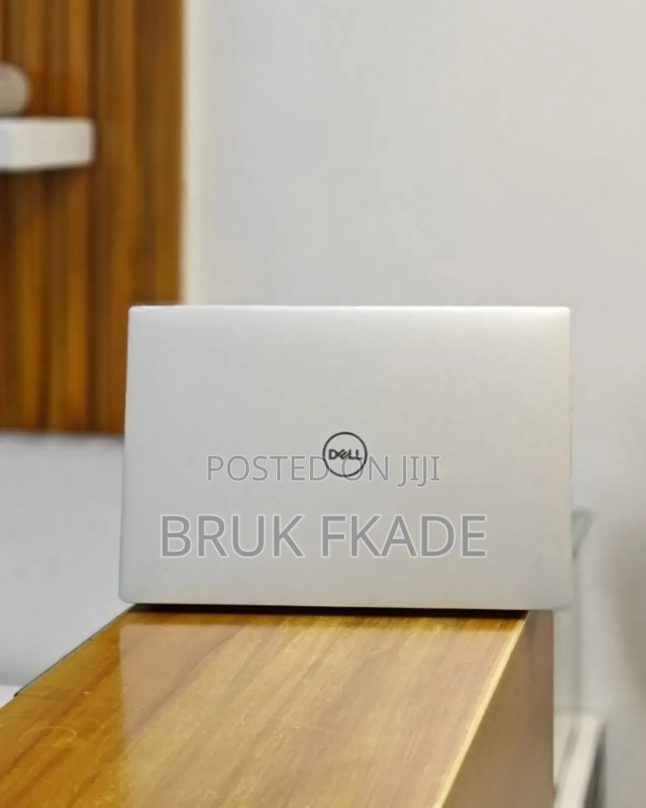 New Laptop Dell XPS 13 9370 8GB Intel Core i5 SSD 512GB