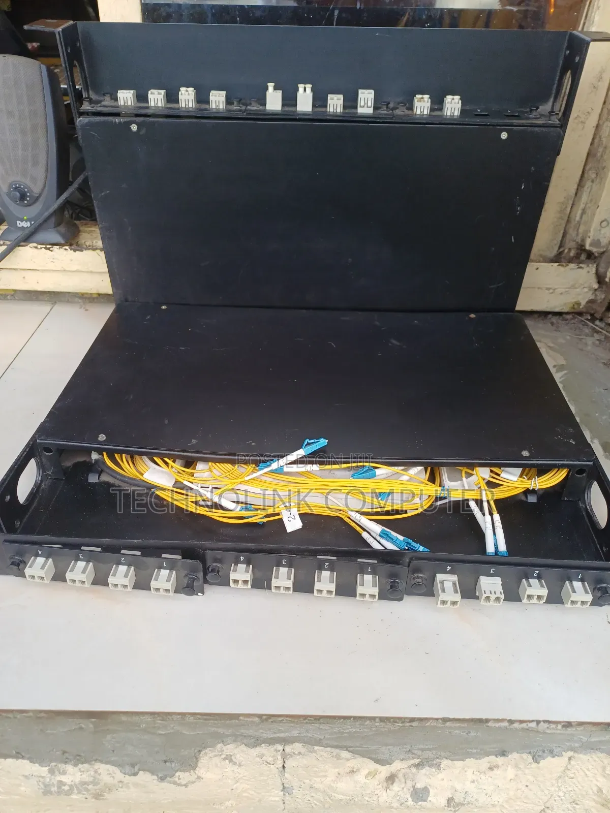 1u 24-Port Fiber Optic Patch Panel (Odf) – 19" Rack Mount