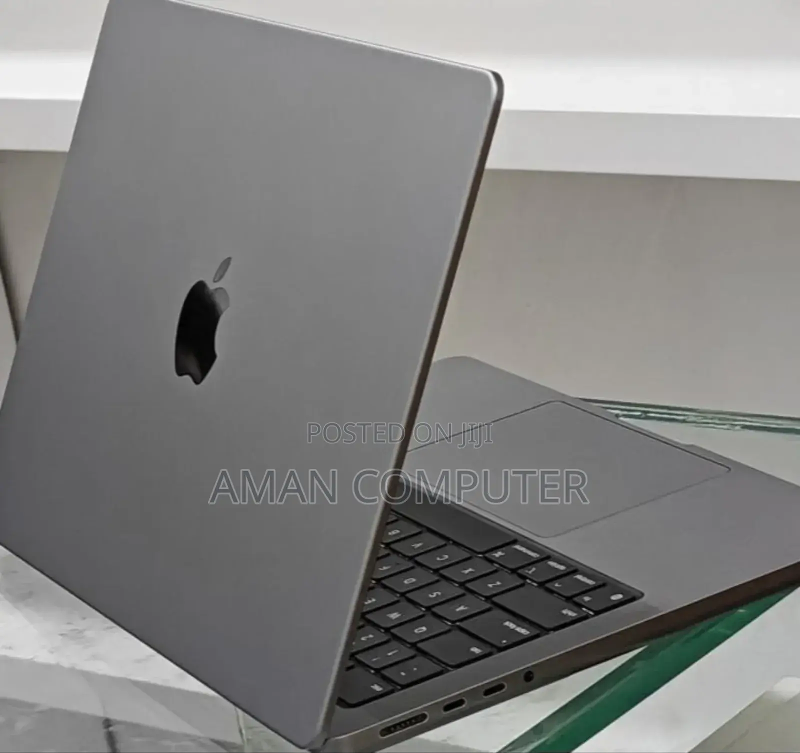 New Laptop Apple MacBook Pro 2023 M3 14-inch 8GB Apple M3 SSD 512GB