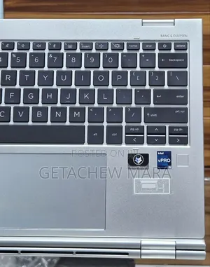 New Laptop HP EliteBook 830 G9 16GB Intel Core i5 SSD 512GB