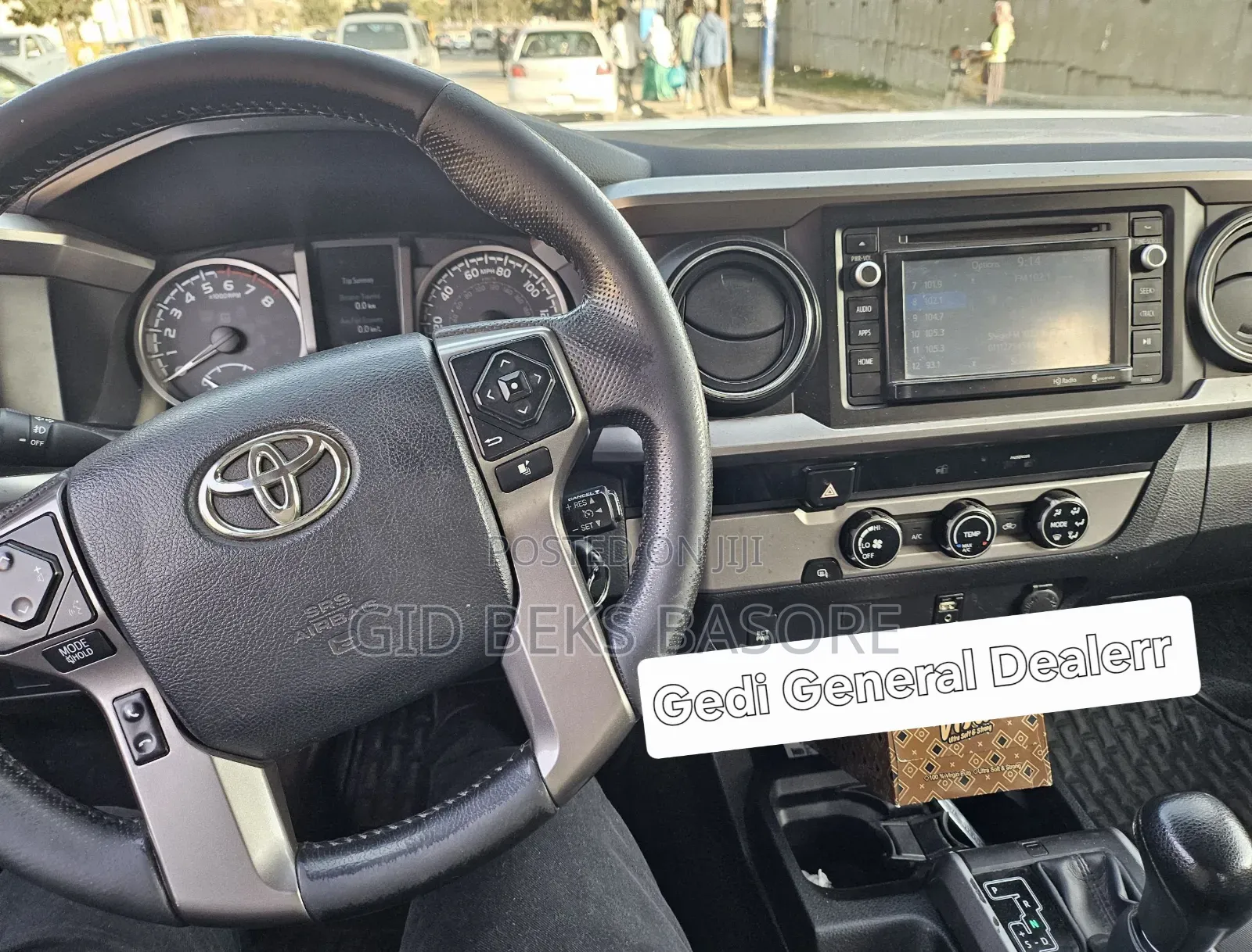 Toyota Tacoma 2015 White