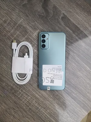New Samsung Galaxy M23 128 GB Green