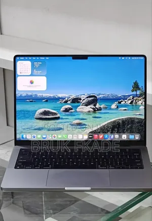 New Laptop Apple MacBook Pro 2024 M3 14-inch 8GB Apple M3 Pro SSD 512GB