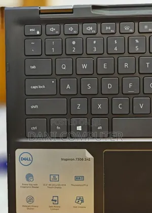 New Laptop Dell Inspiron 7306 16GB Intel Core i7 SSD 512GB