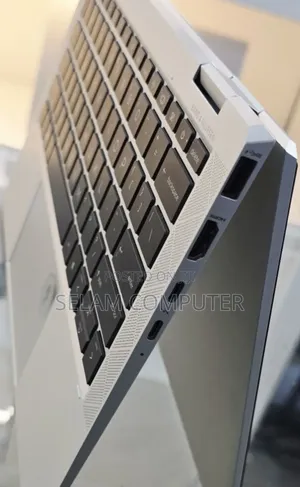 New Laptop HP EliteBook 1040 G8 32GB Intel Core i7 SSD 512GB