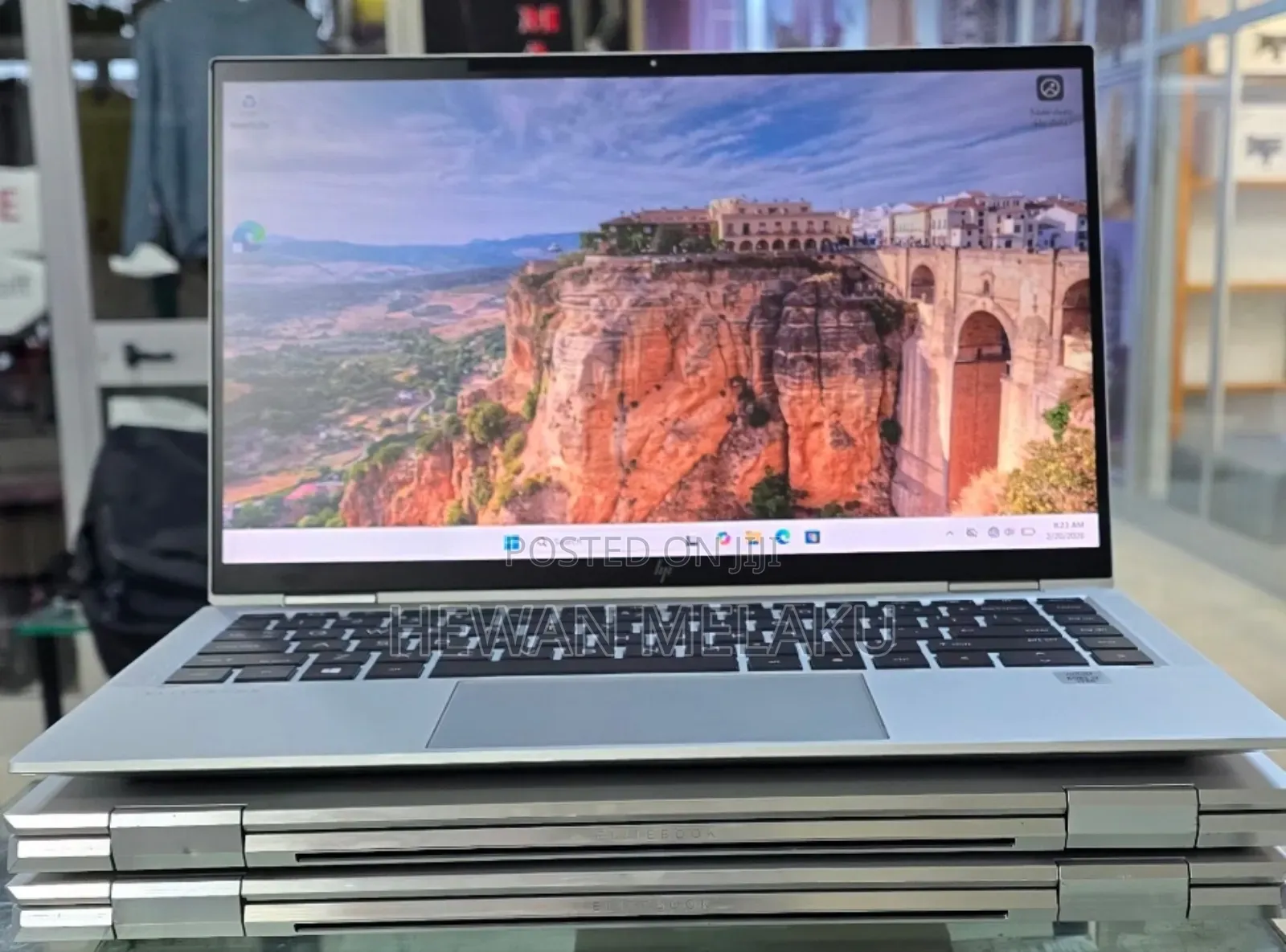 New Laptop HP EliteBook x360 1040 G7 16GB Intel Core i7 SSD 512GB