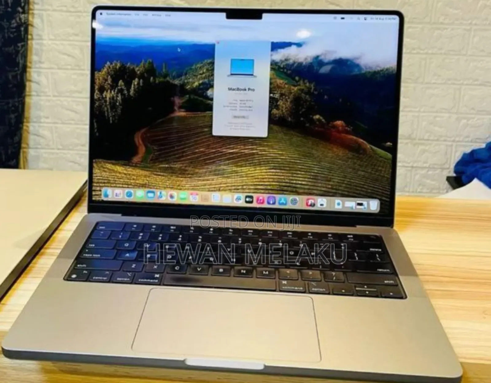 New Laptop Apple MacBook Pro M1 32GB Apple M1 Pro SSD 512GB