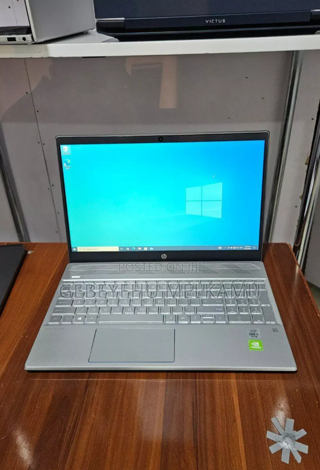 New Laptop HP Pavilion 15 8GB Intel Core i5 SSD 256GB