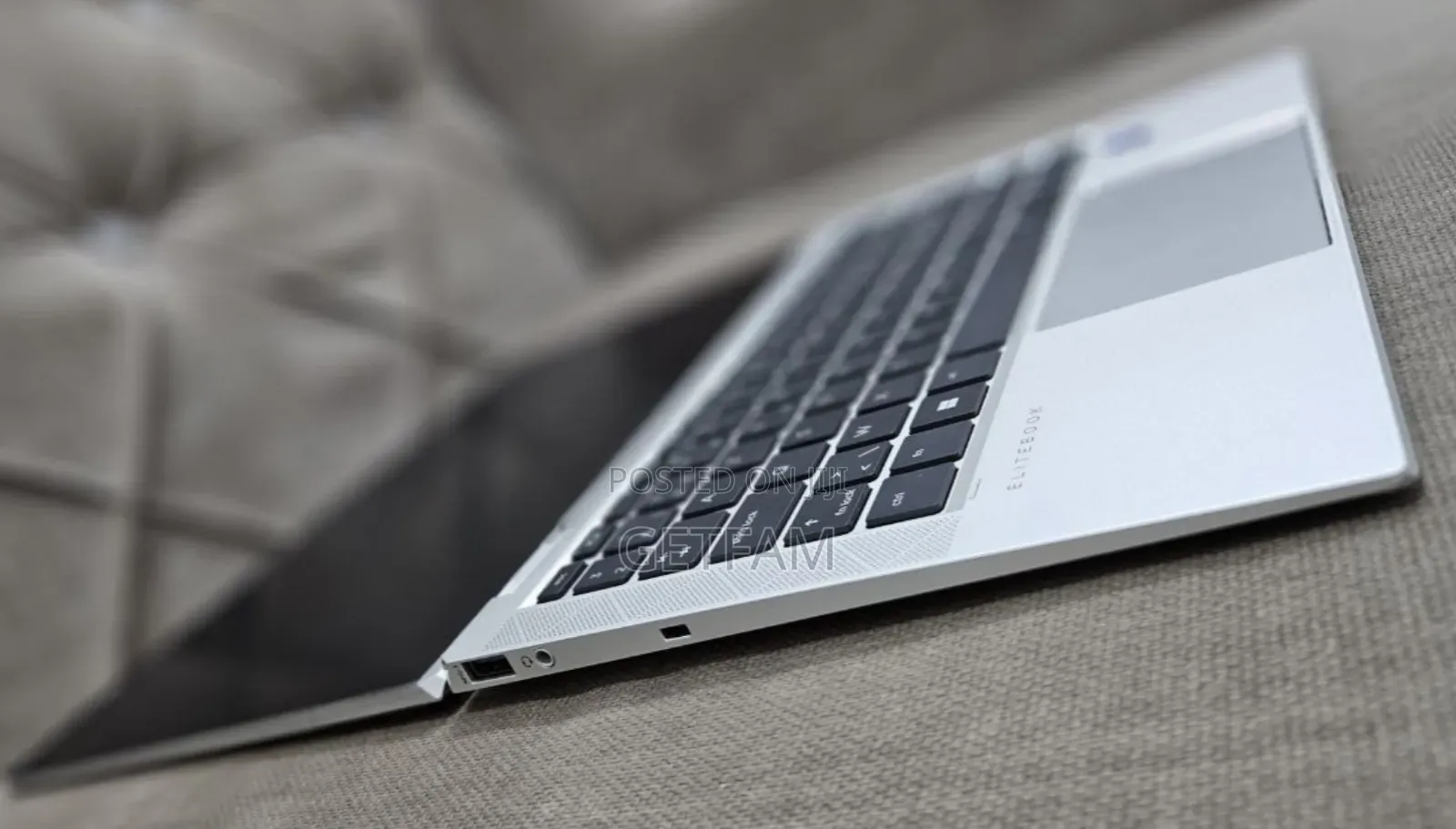 New Laptop HP EliteBook 1040 G8 16GB Intel Core i7 SSD 512GB