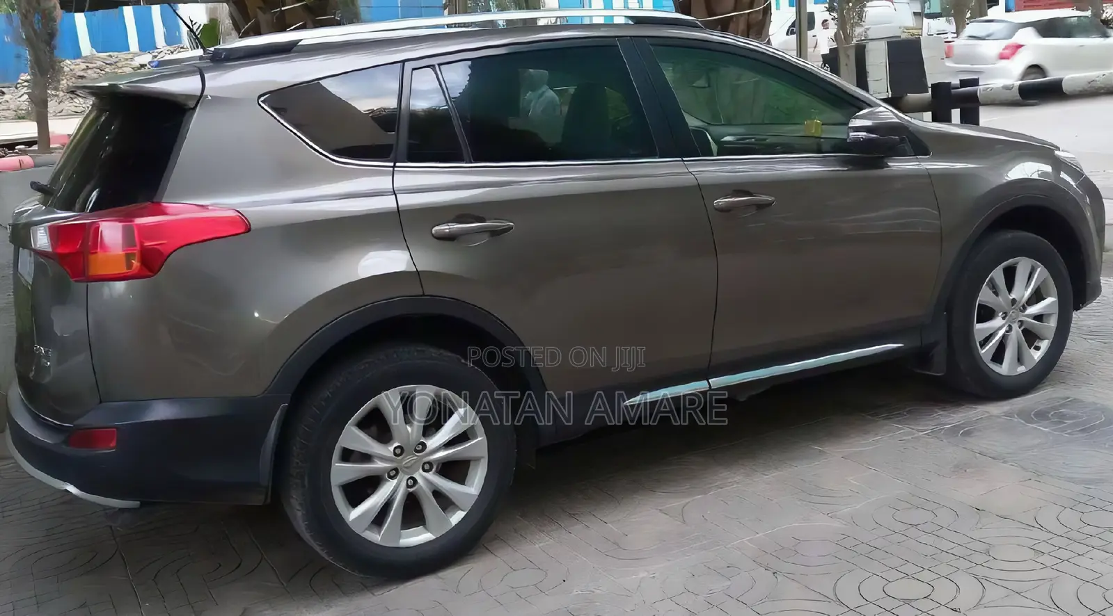 Toyota RAV4 2015 Brown
