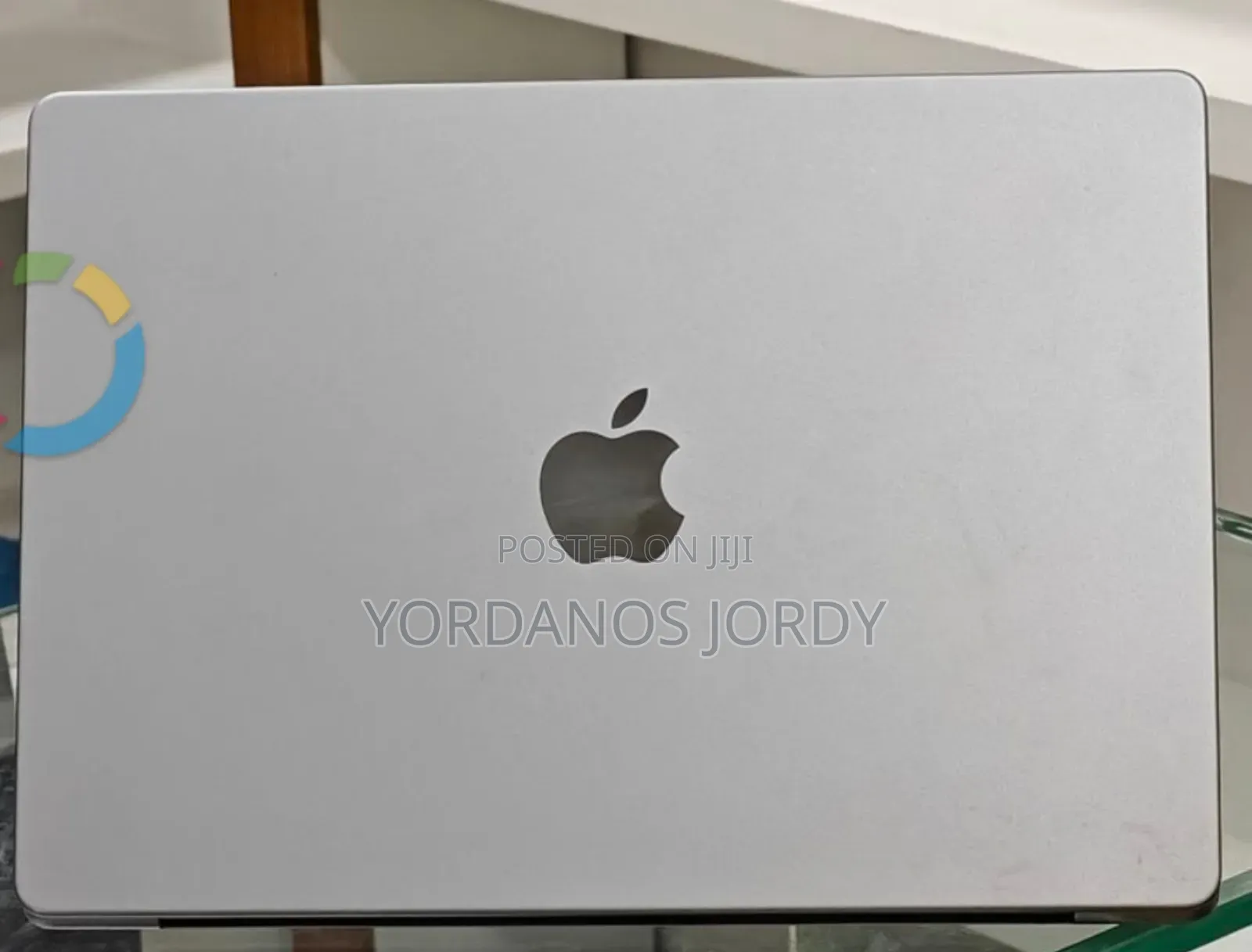 New Laptop Apple MacBook Pro 2023 M3 14-inch 8GB Apple M3 SSD 512GB