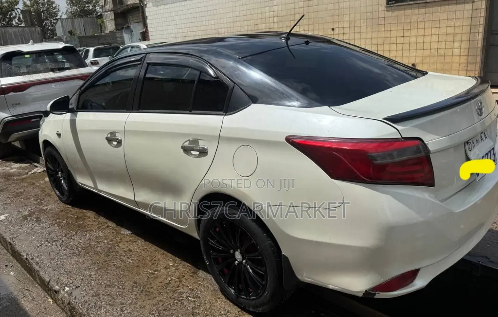 Toyota Yaris 2014 White