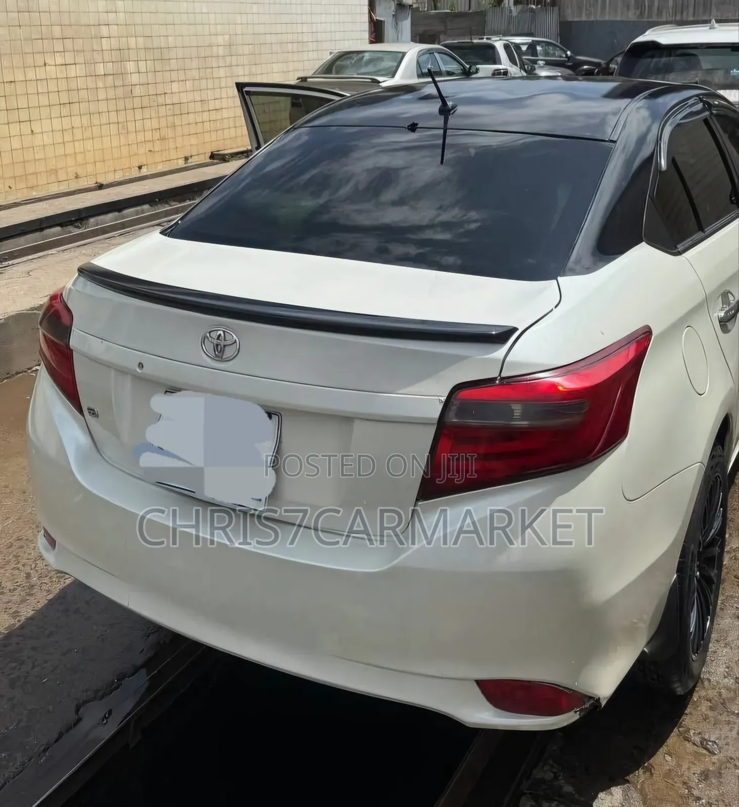 Toyota Yaris 2014 White