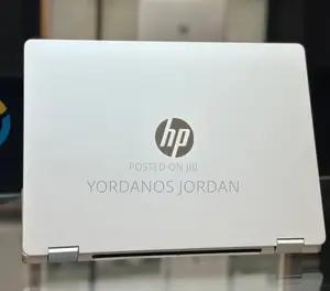 New Laptop HP OmniBook 5 Flip 16GB Intel Core 7 SSD 512GB