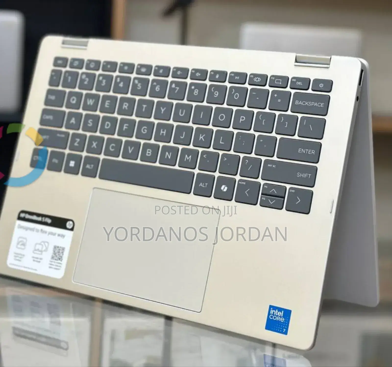 New Laptop HP OmniBook 5 Flip 16GB Intel Core 7 SSD 512GB