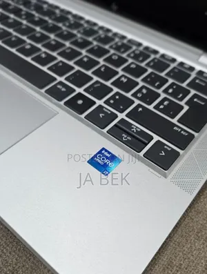 New Laptop HP EliteBook 1040 G8 16GB Intel Core i7 SSD 512GB