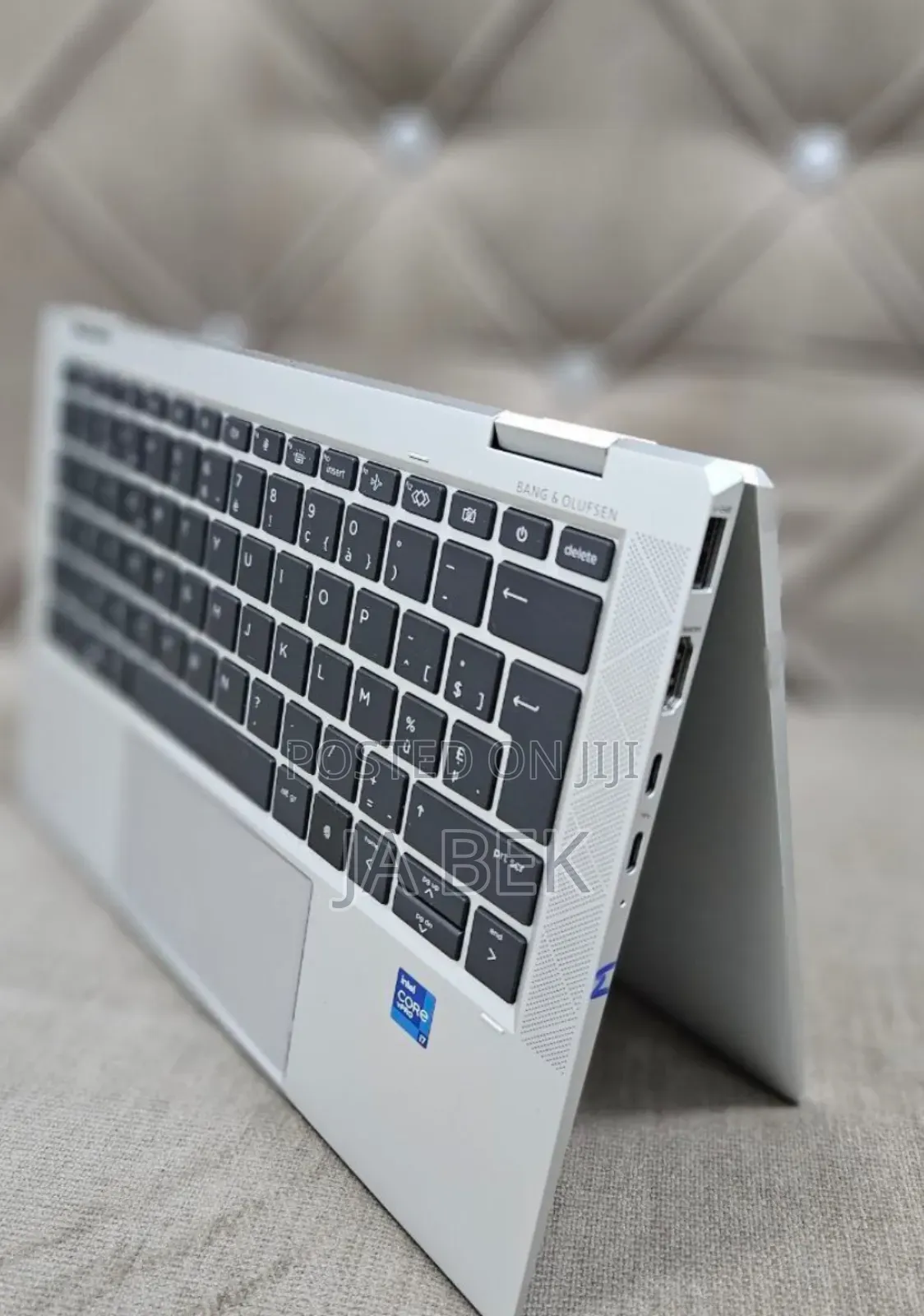 New Laptop HP EliteBook 1040 G8 16GB Intel Core i7 SSD 512GB