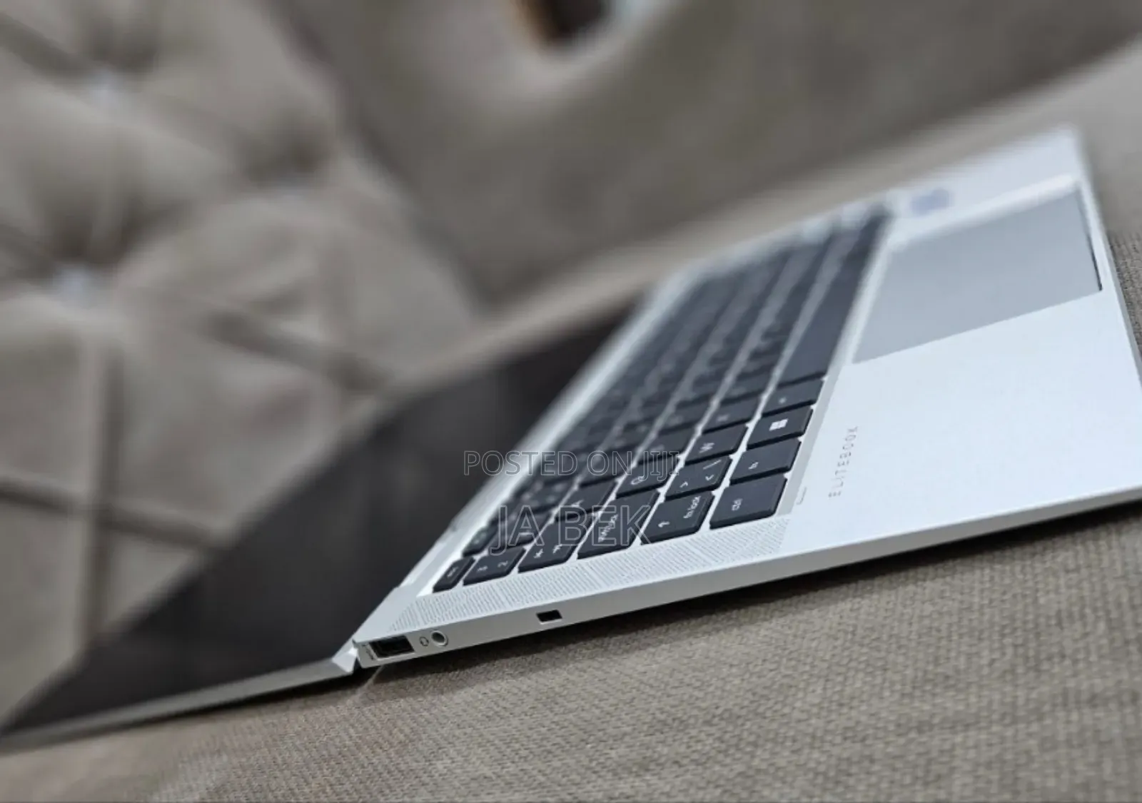 New Laptop HP EliteBook 1040 G8 16GB Intel Core i7 SSD 512GB