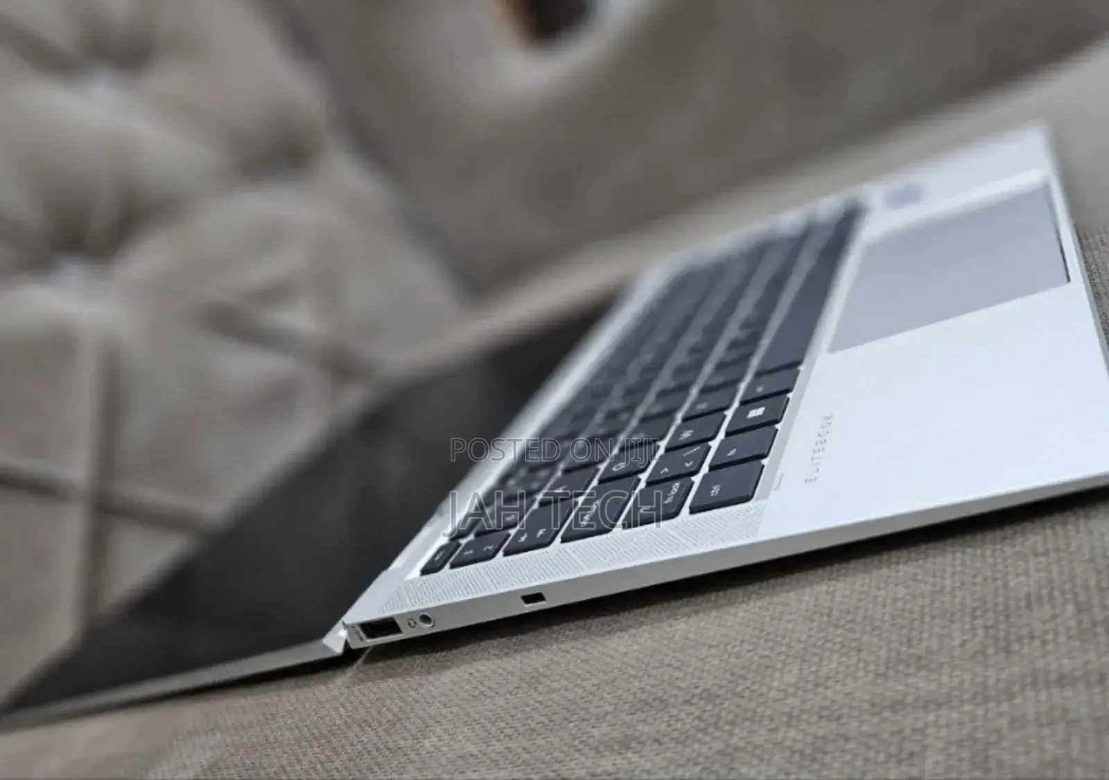 New Laptop HP EliteBook 1040 G8 16GB Intel Core i7 SSD 512GB