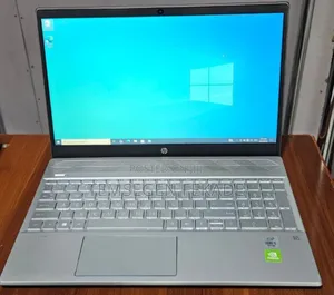 New Laptop HP Pavilion 15 8GB Intel Core i5 SSD 256GB