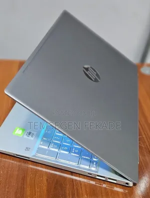 New Laptop HP Pavilion 15 8GB Intel Core i5 SSD 256GB