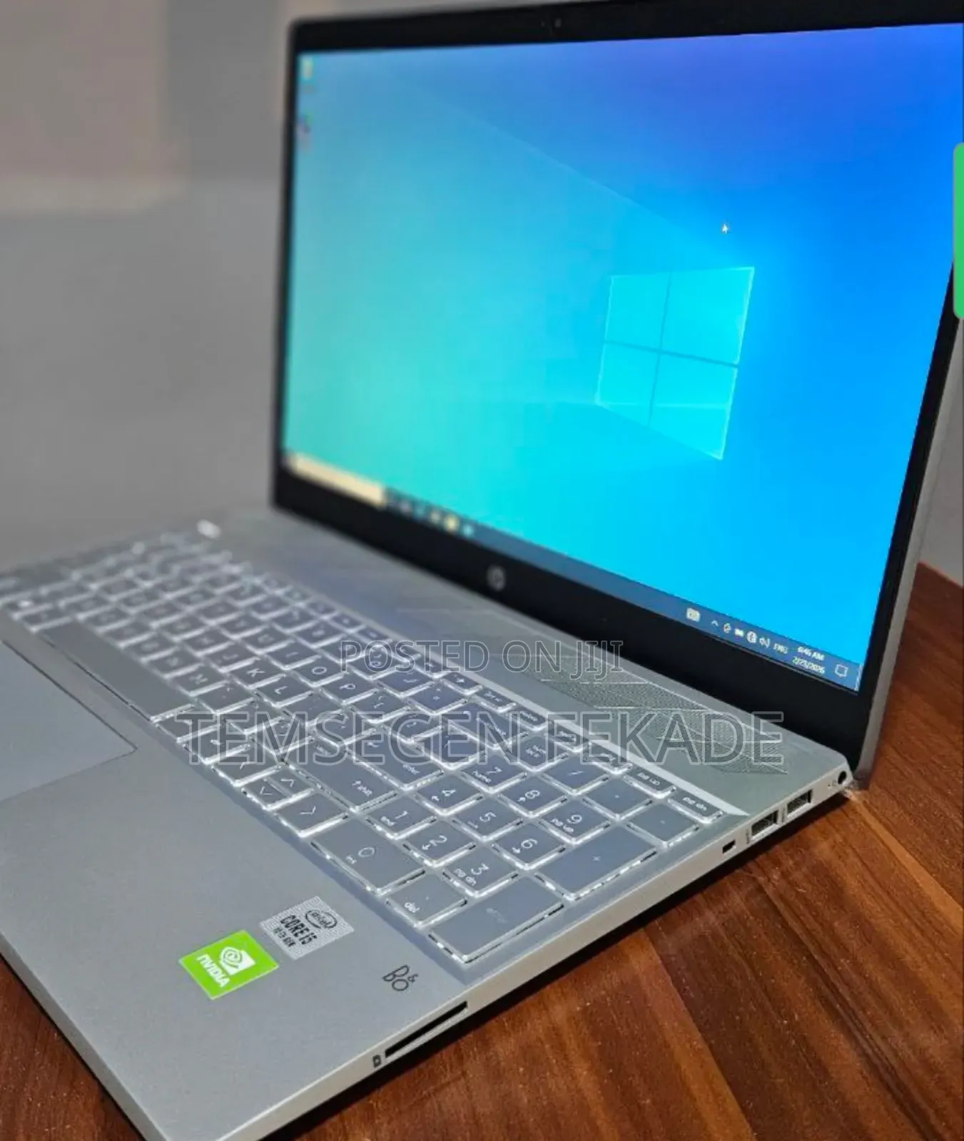 New Laptop HP Pavilion 15 8GB Intel Core i5 SSD 256GB