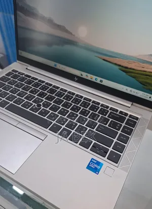 New Laptop HP EliteBook 840 G8 16GB Intel Core i5 SSD 512GB