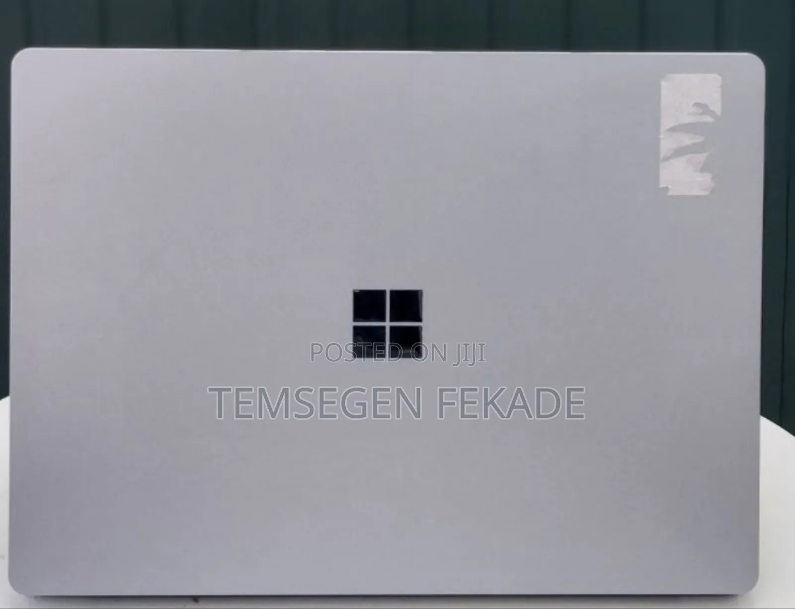 New Laptop Microsoft Surface 16GB Intel Core i7 SSD 256GB