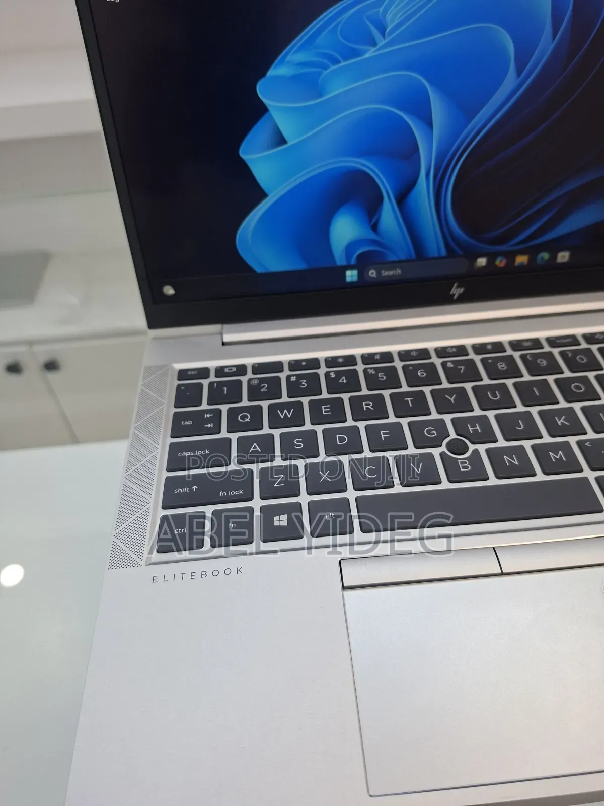 New Laptop HP EliteBook 840 G7 16GB Intel Core i5 SSD 512GB