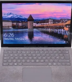 New Laptop Microsoft Surface 16GB Intel Core i7 SSD 256GB