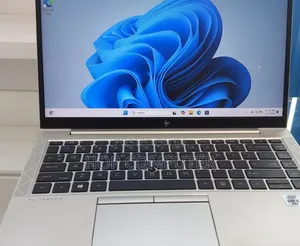 New Laptop HP EliteBook 840 G7 16GB Intel Core i5 SSD 512GB