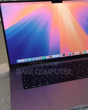 New Laptop Apple MacBook Pro 2021 M1 64GB Apple M1 SSD 1T