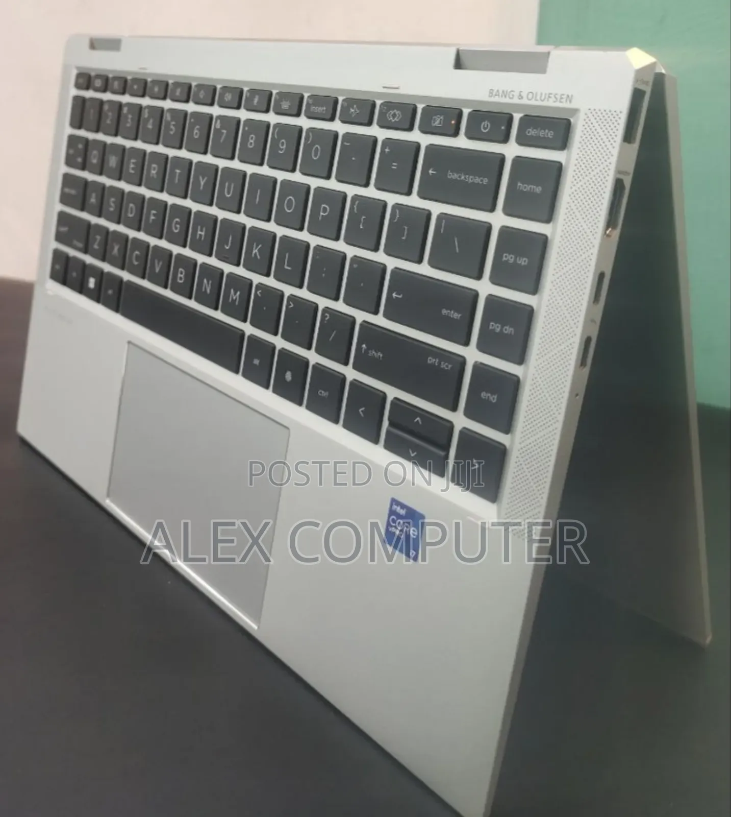 New Laptop HP EliteBook 1040 G8 32GB Intel Core i7 SSD 512GB