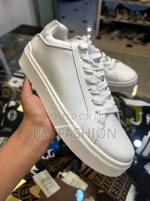 Zara White High Master Quality Flat Shoes For Men (Free Delivery)