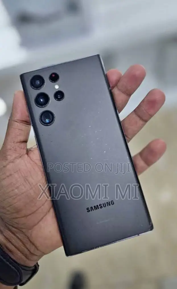New Samsung Galaxy S22 Ultra 128 GB Black